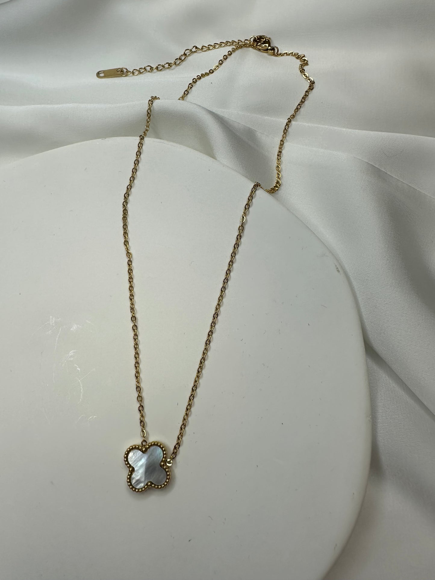 Collier Aura – en acier titane