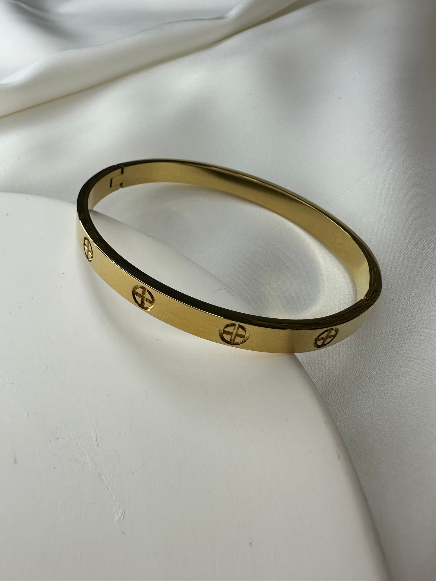Bracelet Royal Essence - en acier inoxydable, plaqué or 18 carats