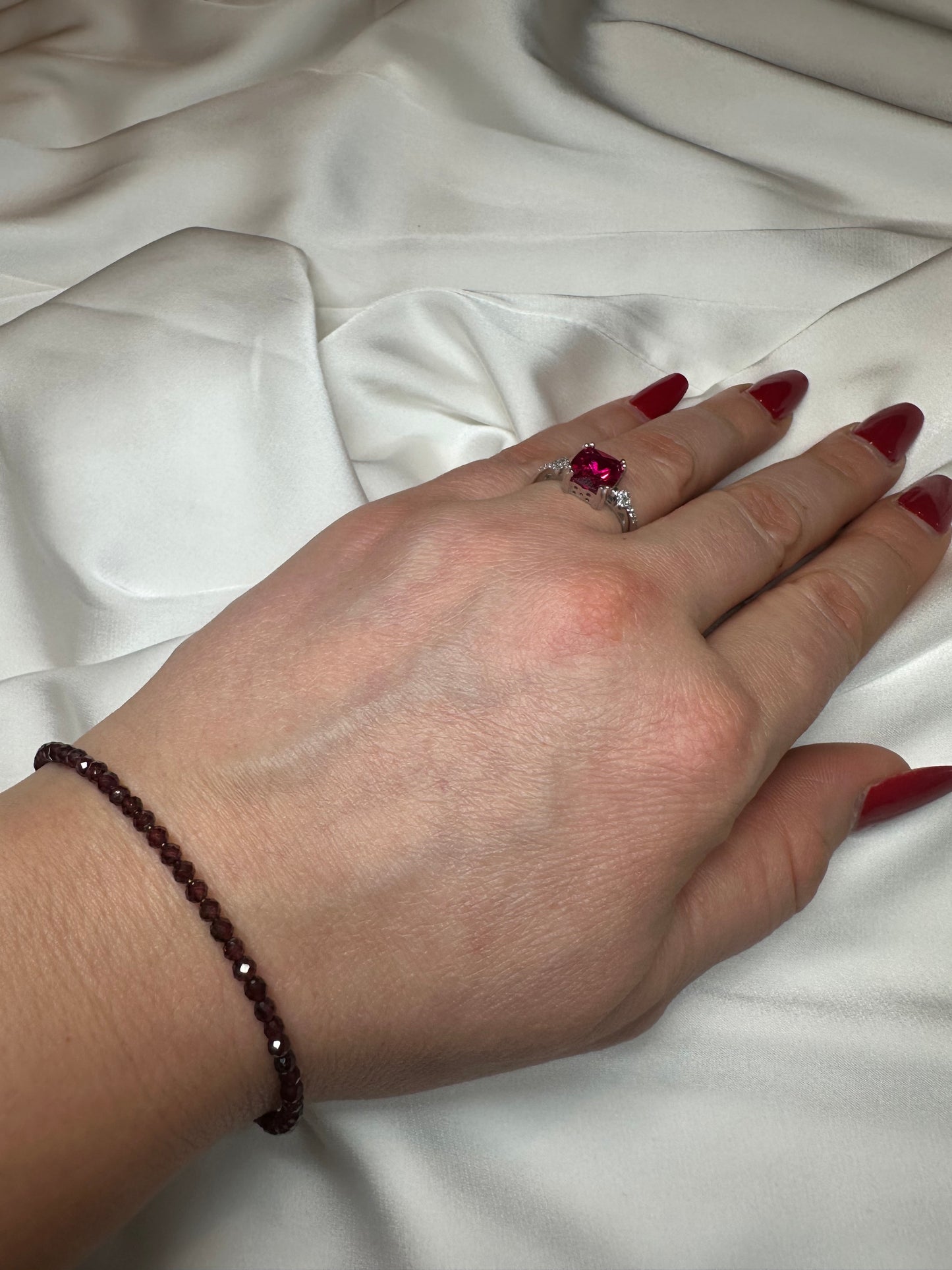 Armband Red Stone - aus Edelstahl