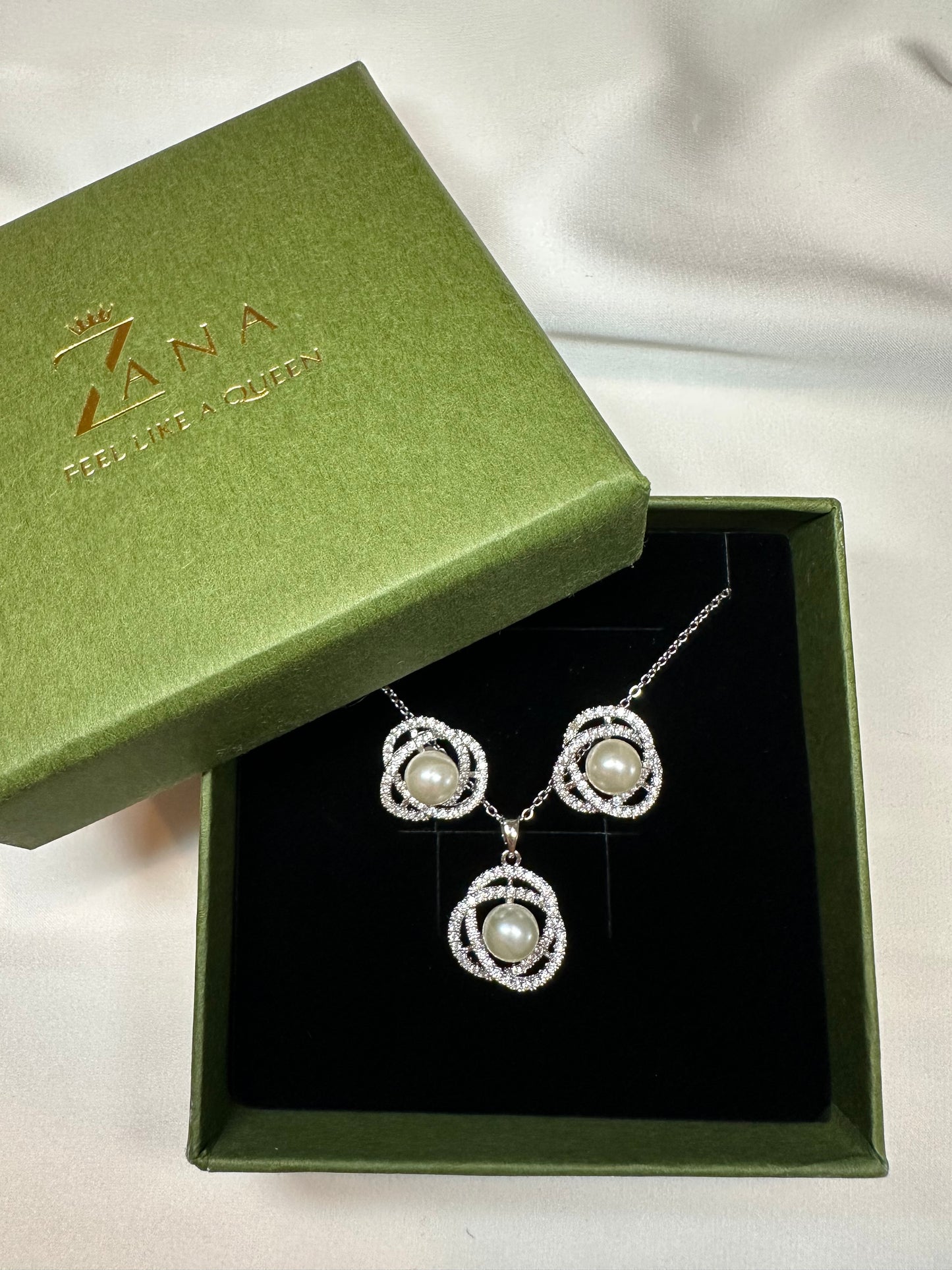 Schmuckset Pearly Glam - aus Edelstahl